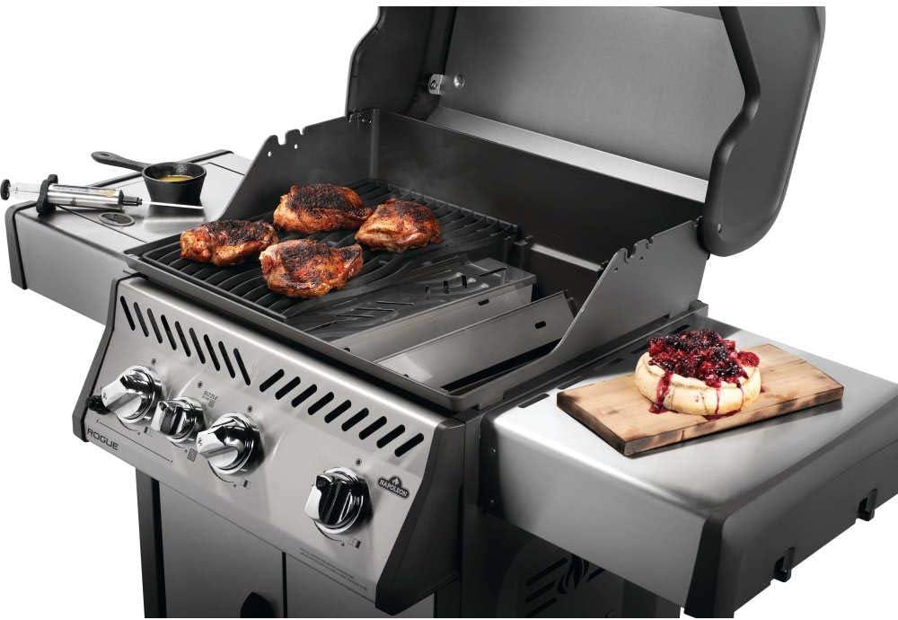 image:imageNapoleon Stainless Steel Smoker Box 67013 Add Smoky Flavor to BBQ Easily Turn Gas Grill Into Smoker Add Wood Chips or Chunks to Smoke Food on Barbecue 1625 x 254 x 35